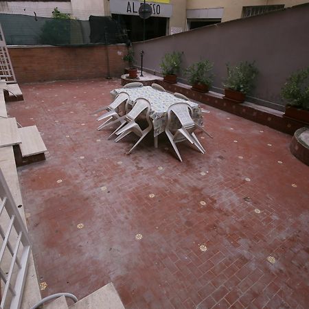 Rooms Monteverde Рим Экстерьер фото