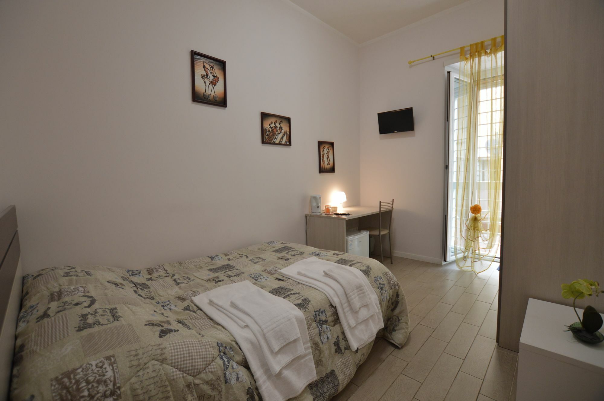 Rooms Monteverde Рим Экстерьер фото