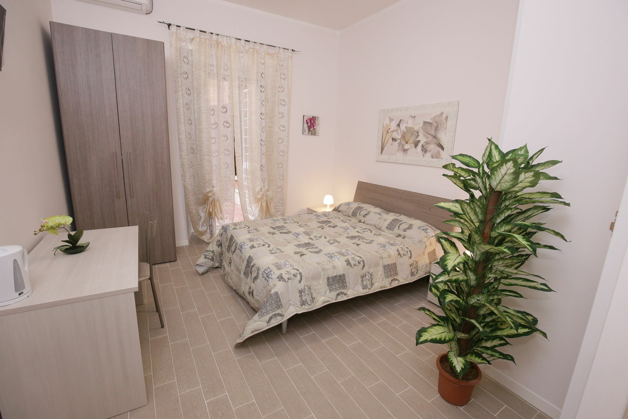 Rooms Monteverde Рим Экстерьер фото